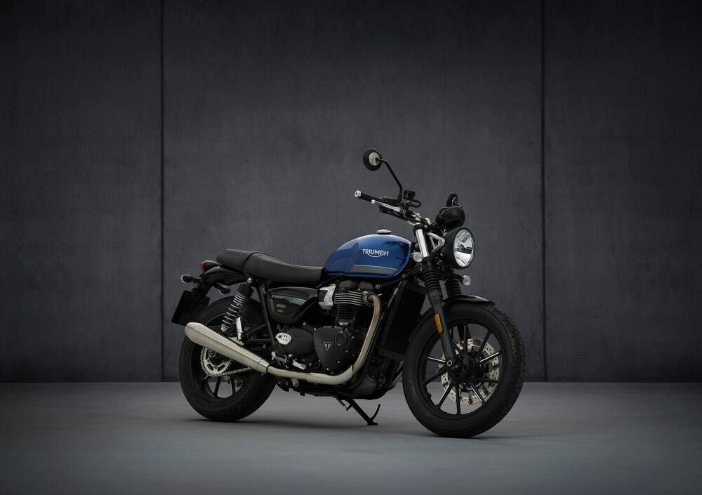 Triumph Street Twin 900 (2021 - 22) (2)