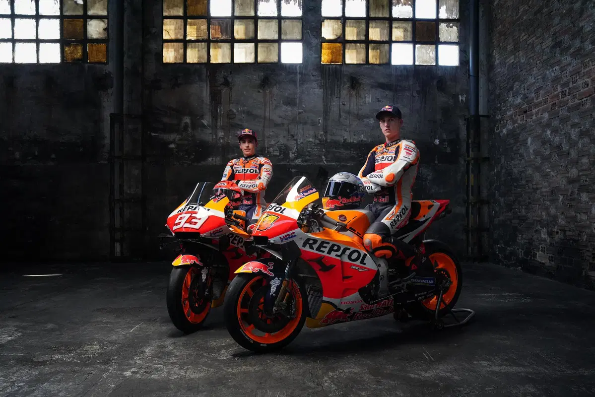 Honda RC213V MotoGP: le foto del lancio (10)