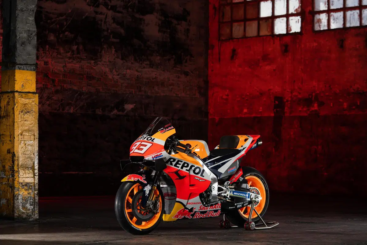 Honda RC213V MotoGP: le foto del lancio (20)