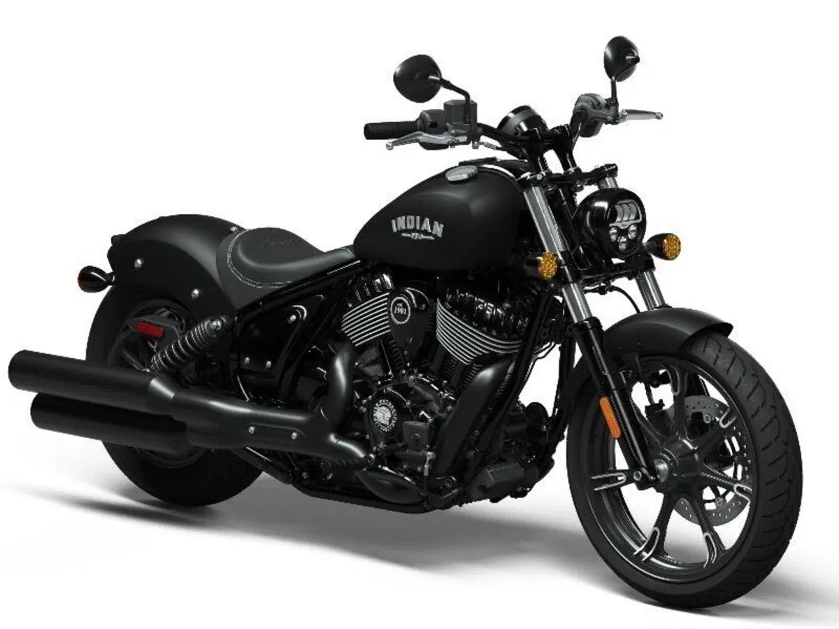 Indian Chief 1890 Bobber Dark Horse (2021 - 26) (4)