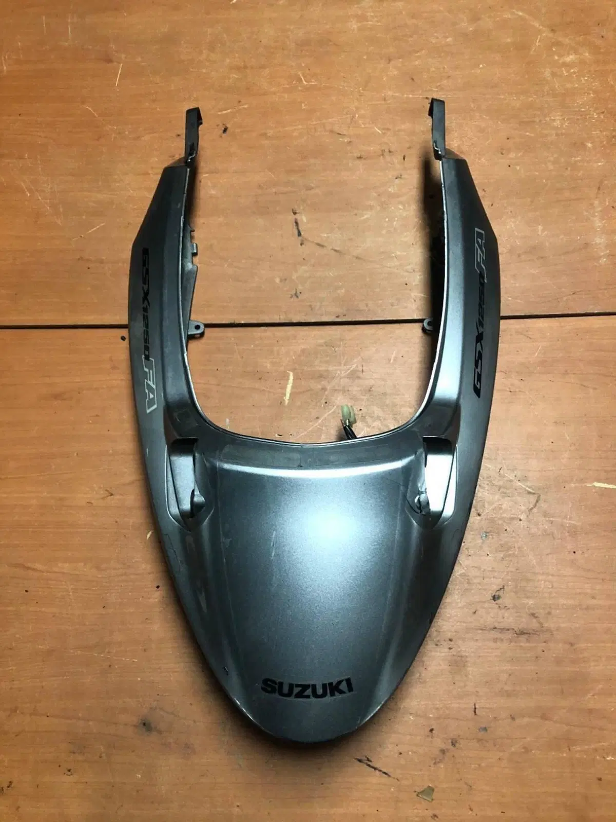 Codone posteriore con faro Suzuki GSX 1250 FA
