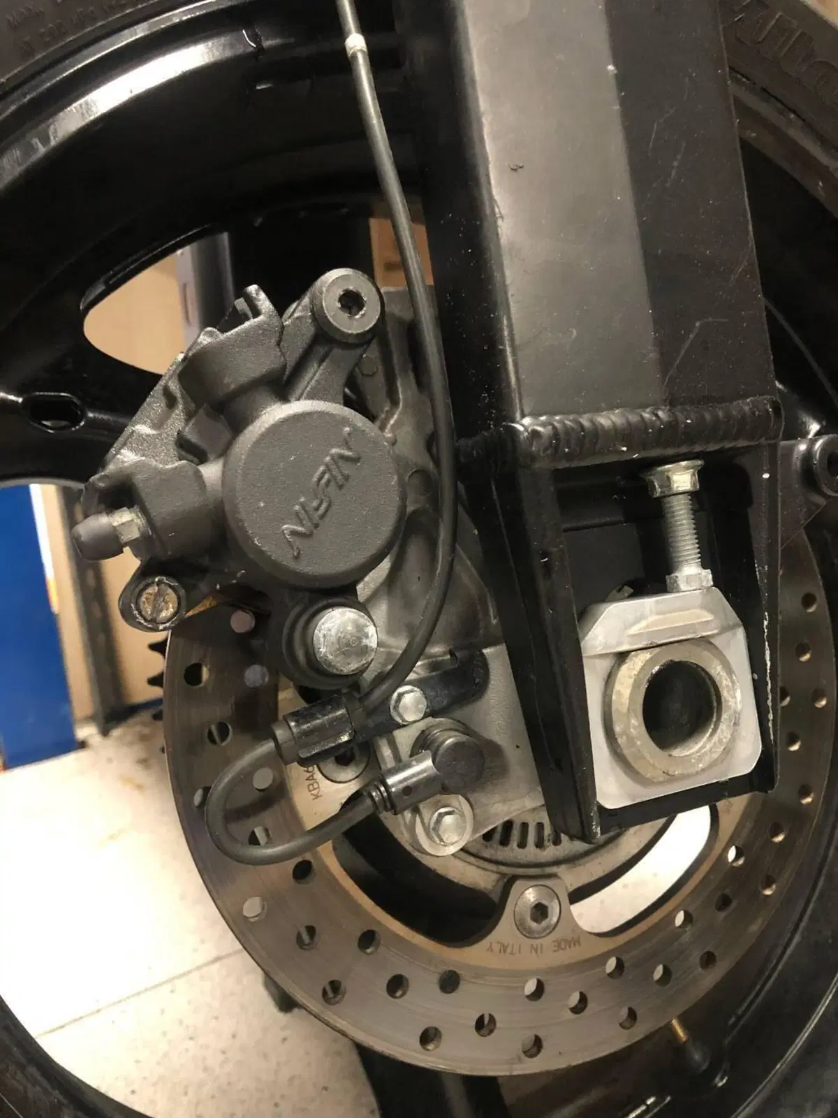 Forcellone posteriore Suzuki GSX 1250 FA (4)
