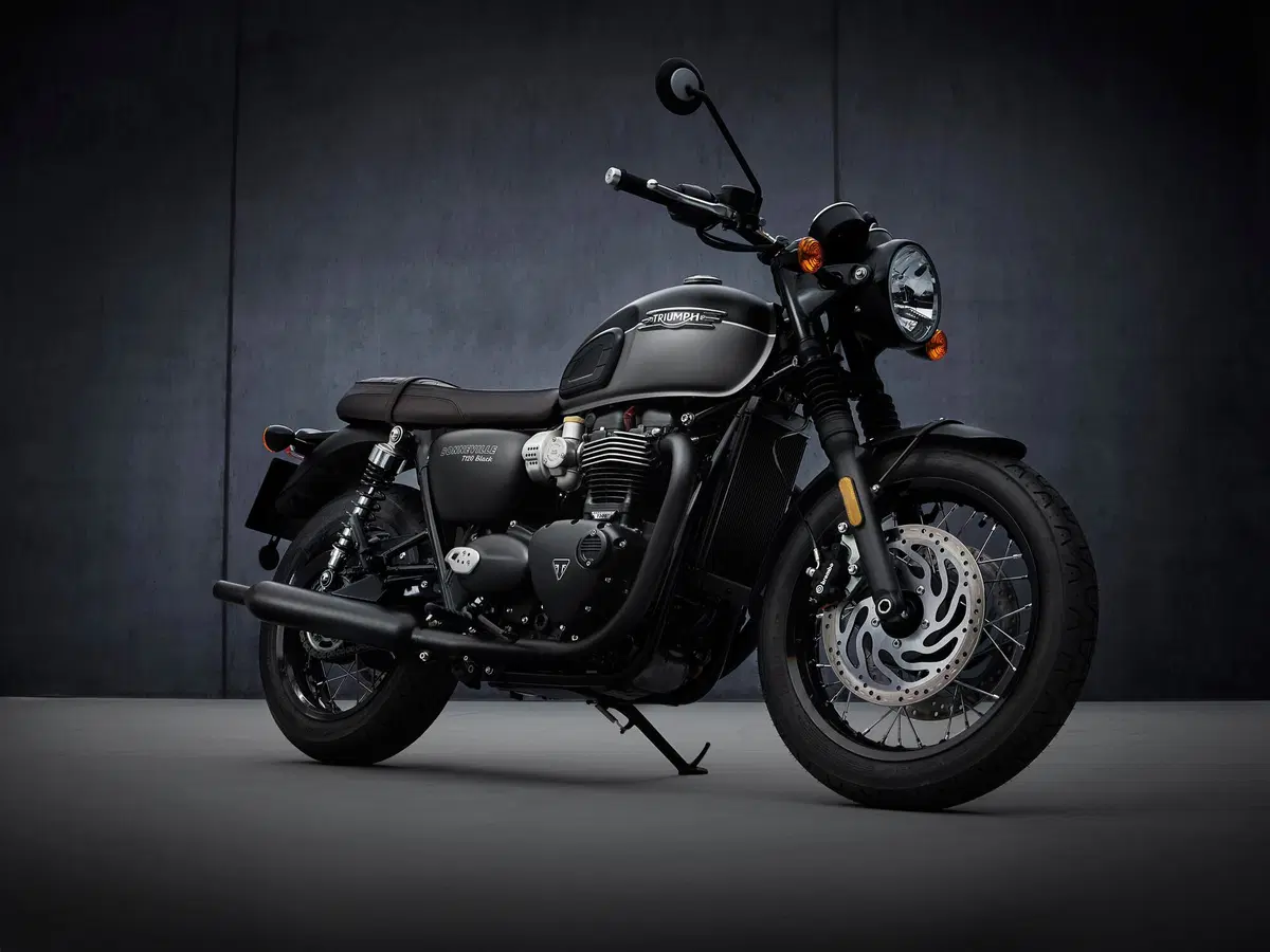Triumph Bonneville T 120 e T 120 Black 2021 (7)