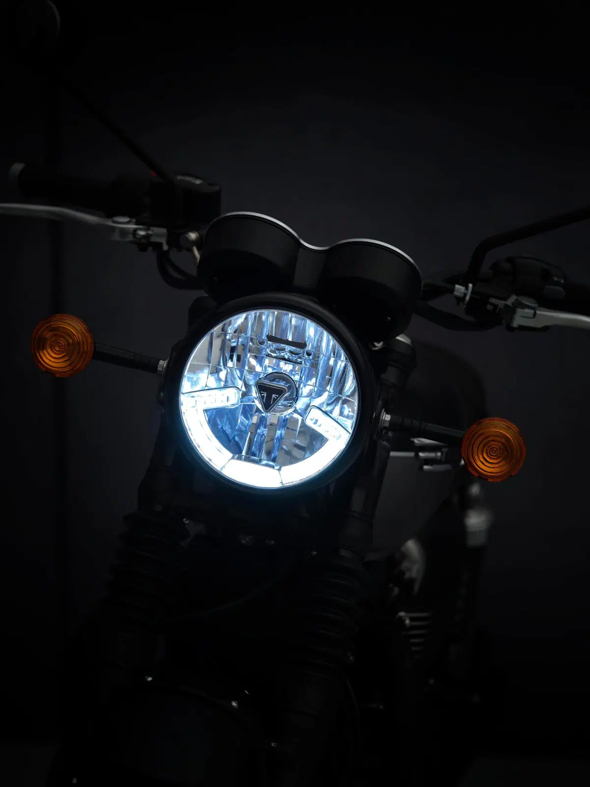 Triumph Bonneville T 120 e T 120 Black 2021 (28)