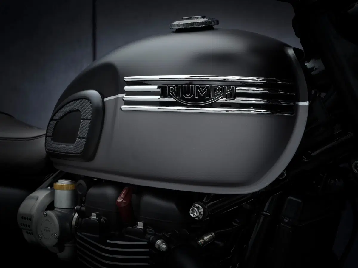 Triumph Bonneville T 120 e T 120 Black 2021 (68)