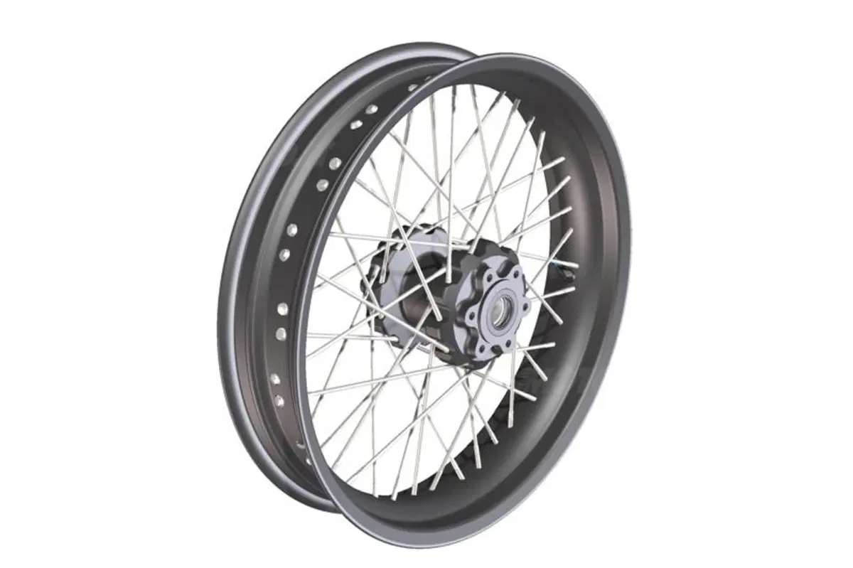 Millepercento presenta i cerchi a raggi Borrani per Moto Guzzi California 1400