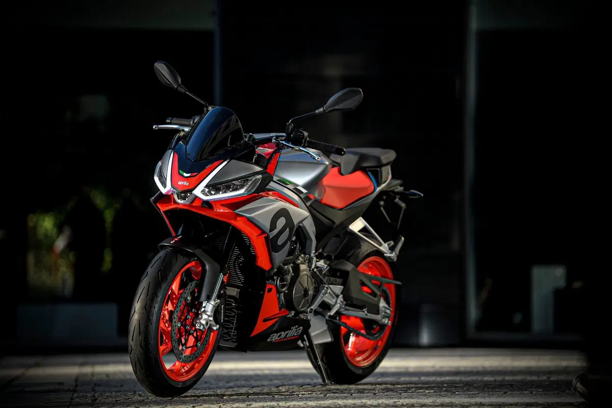 Aprilia Tuono 660 Piccola regina