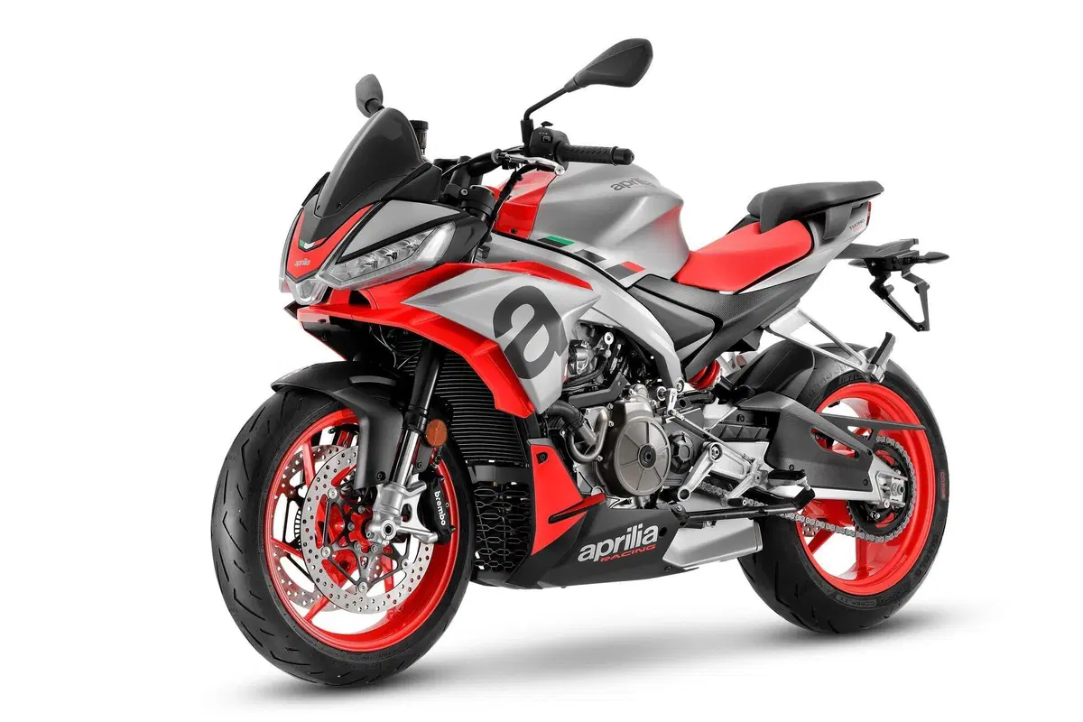 Aprilia Tuono 660 Piccola regina (3)