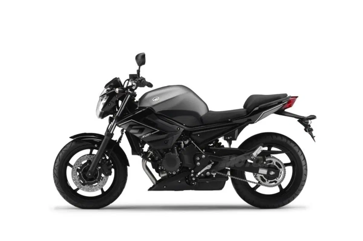 Yamaha, arrivano XJ6 SP e kit per neopatentati (4)