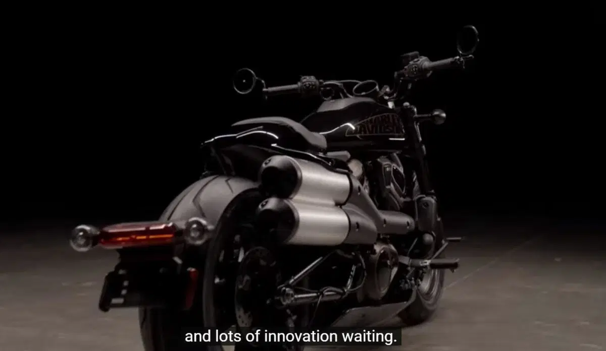 La nuova Harley-Davidson Custom 1250 confermata per il 2021 (2)