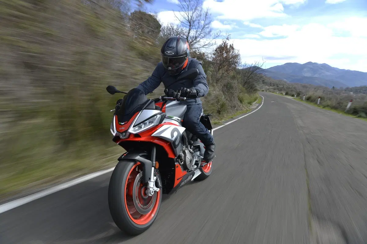 Aprilia Tuono 660 Piccola regina (2)