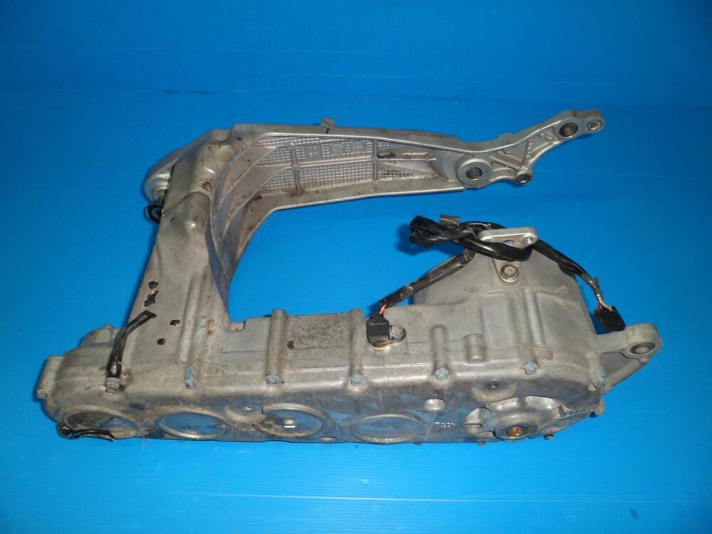 TRASMISSIONE POSTERIORE SUZUKI BURGMAN 650 2005 20 