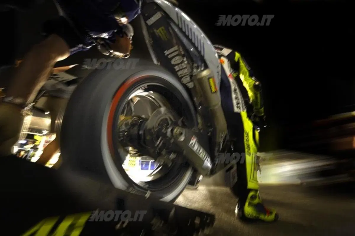 MotoGP. Le foto più spettacolari del GP del Qatar (4)