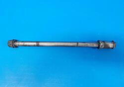 PERNO RUOTA POSTERIORE REAR AXLE WHEEL SUZUKI BURG 