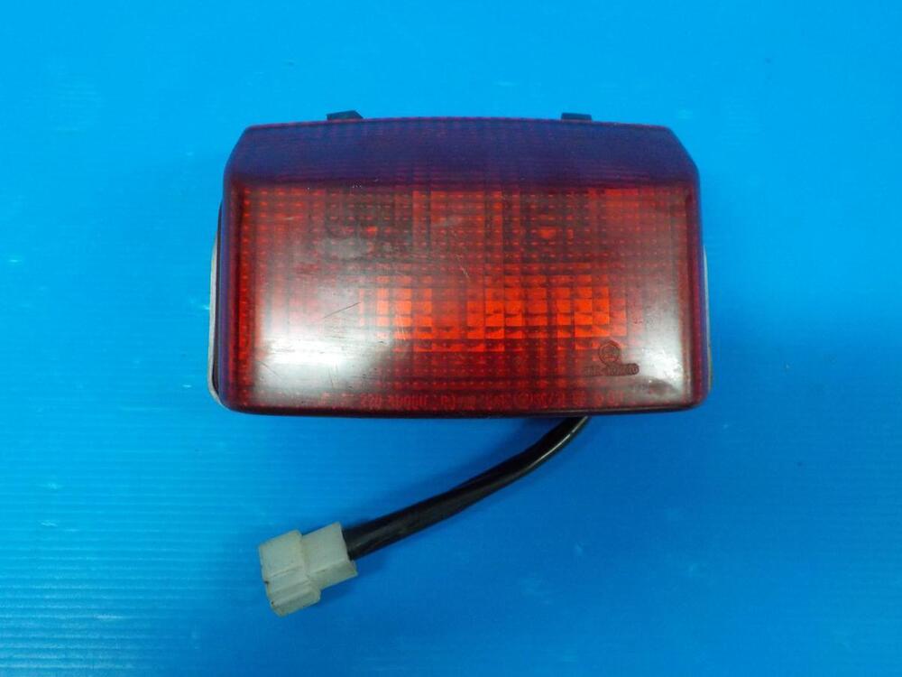 FANALE POSTERIORE REAR TAILLIGHT KAWASAKI ZZR 600 