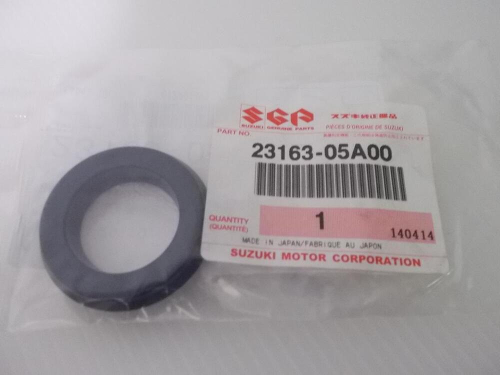 PARAOLIO PISTONCINO POMPA FRIZIONE SUZUKI GSF BAND 