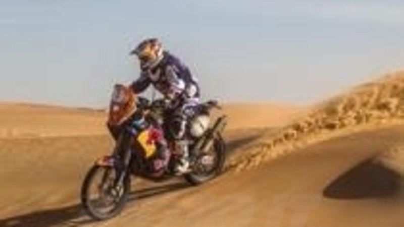 Abu Dhabi Desert Challenge. Sunderland (Honda) vince la 4&deg; Speciale, Coma (KTM) in testa