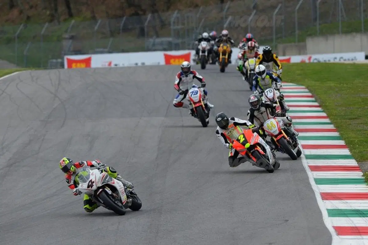 Trofei Honda. Primo round al Mugello con il CIV (5)