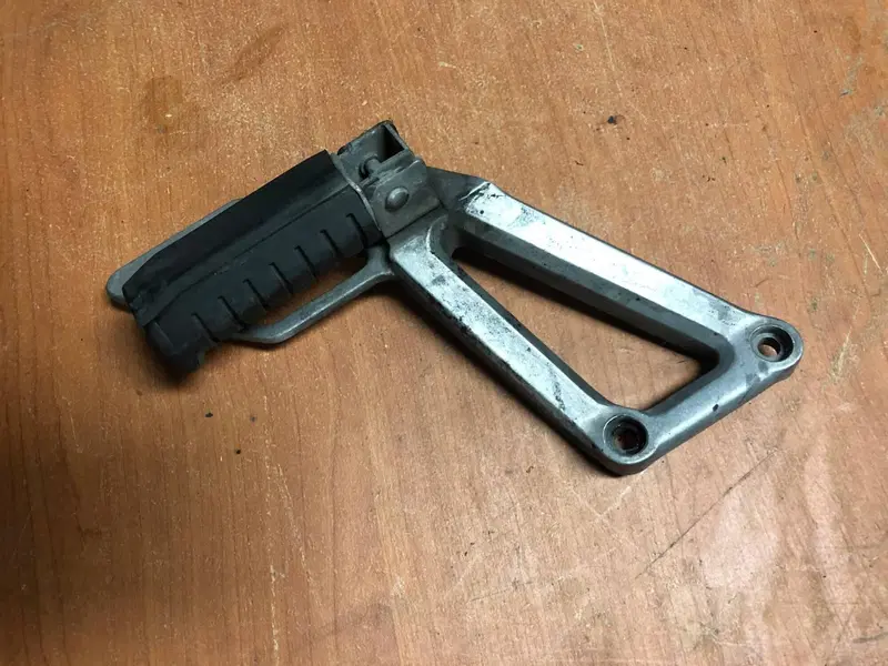 Pedana Posteriore sinistra Aprilia Pegaso 125