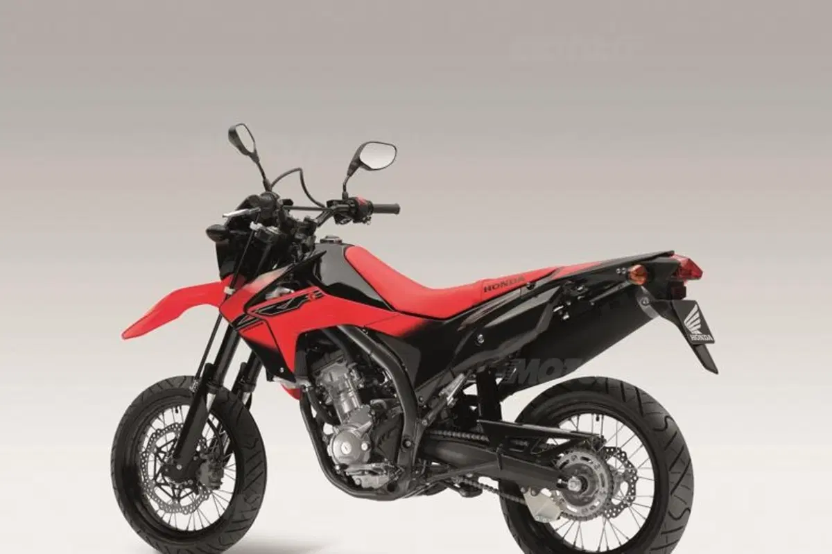 Honda: CRF250M, Urban Motard per tutti (10)