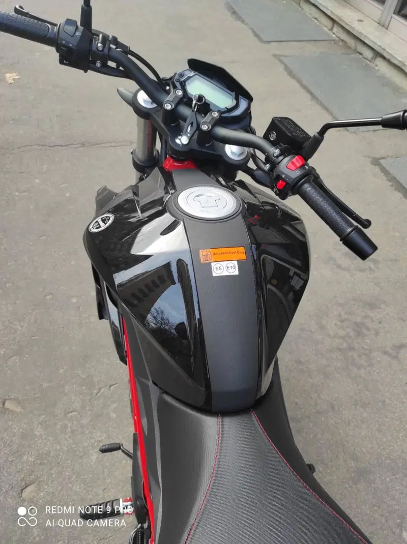 Benelli BN 125 (2026) (10)