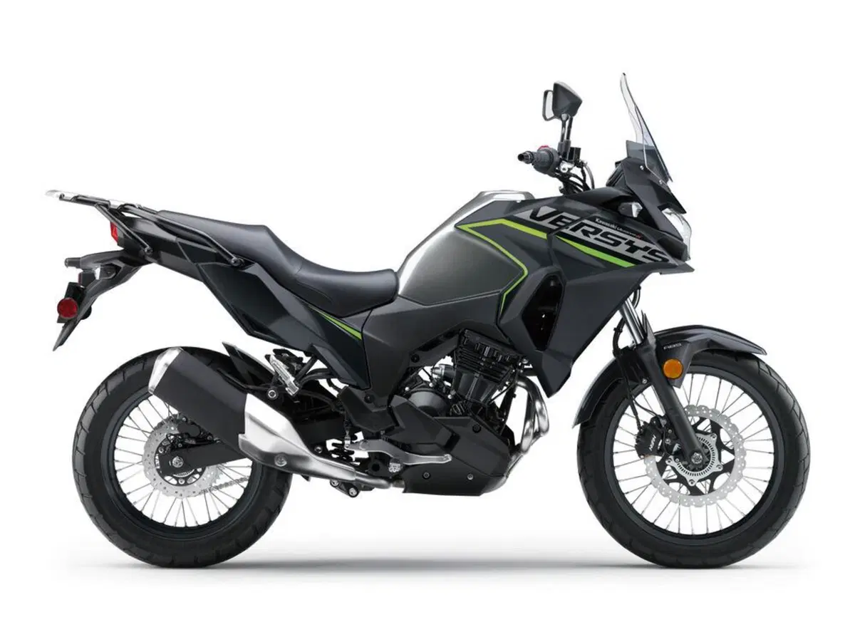 Viaggi: in partenza per il giro del mondo con la Kawasaki Versys X-300 Adventure (3)