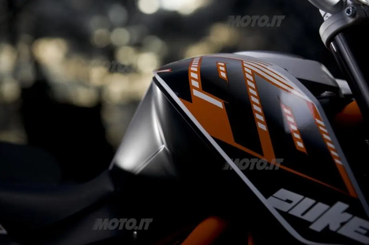 KTM Duke 390  (21)