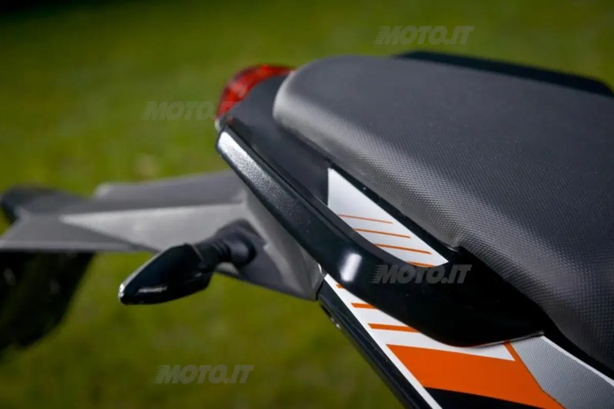 KTM Duke 390  (26)