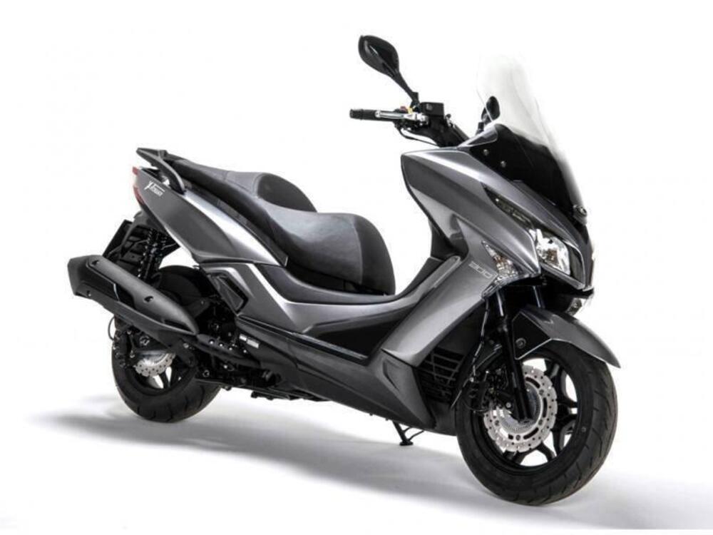 Kymco X-Town 300i (2021 - 24) (2)