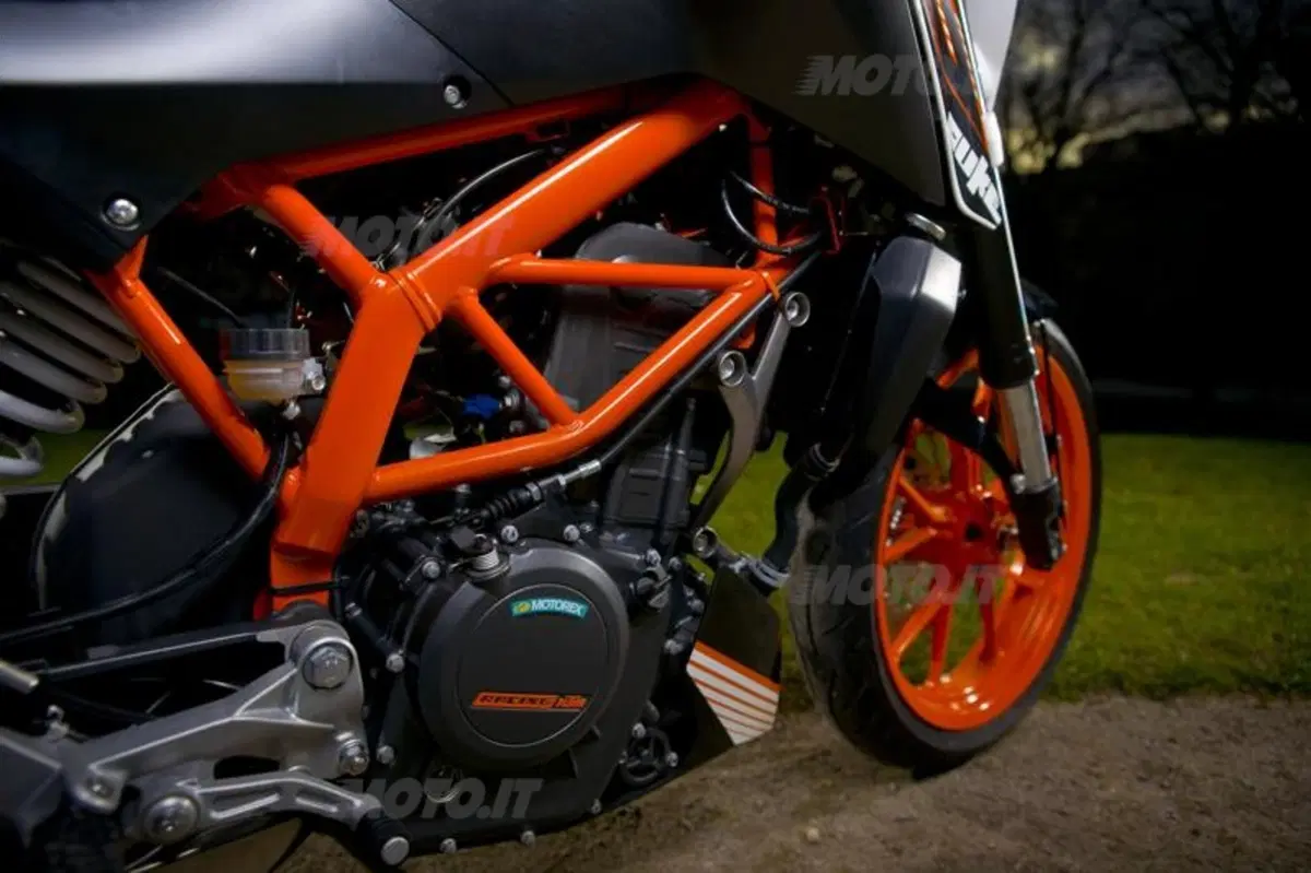 KTM Duke 390  (39)
