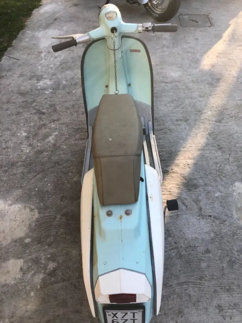 Lambretta J50 (5)