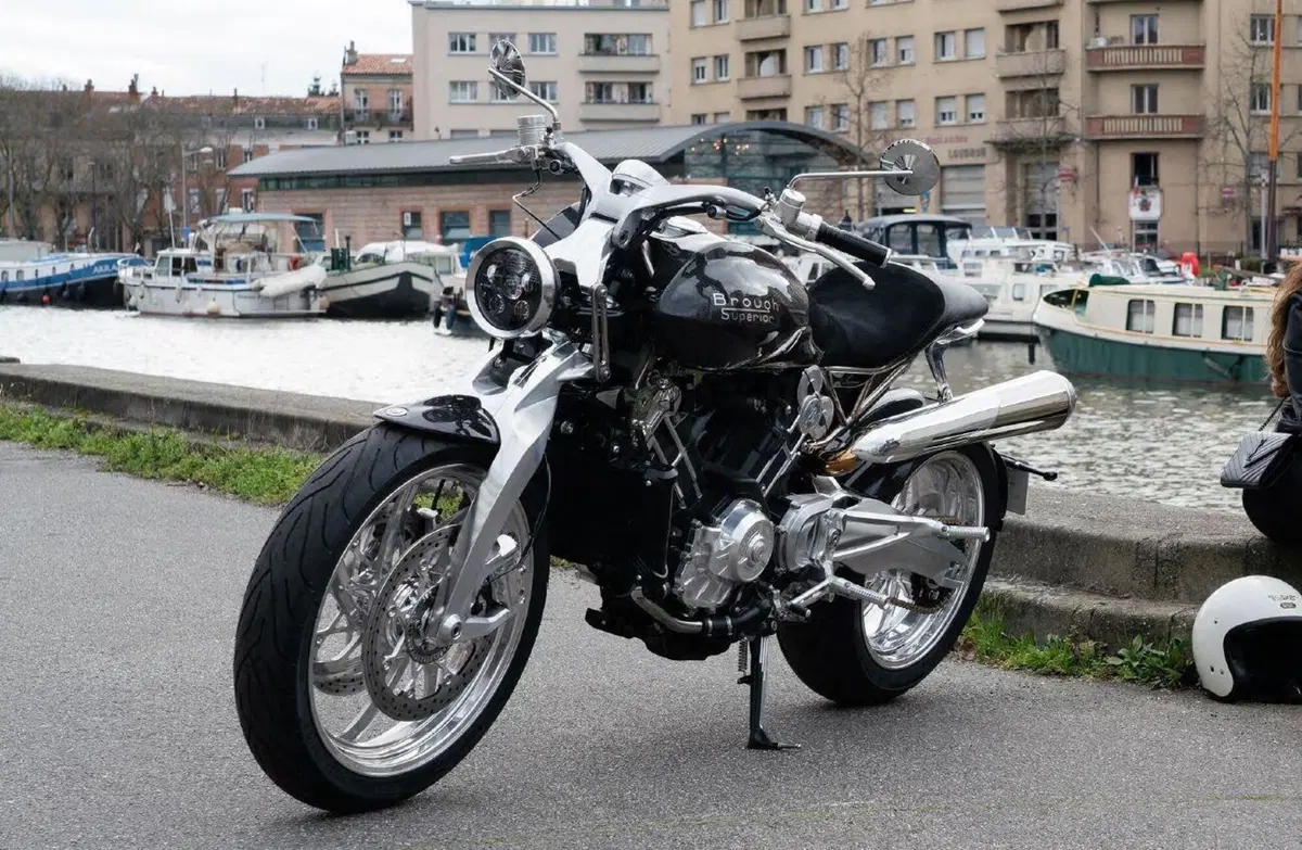 Brough Superior Lawrence: 188 moto nel mito di T.E. Lawrence (12)
