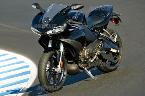 BUELL  1125 CR - 1125R