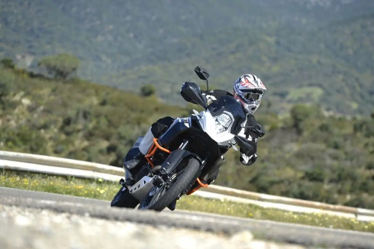 KTM 1190 Adventure R (2)