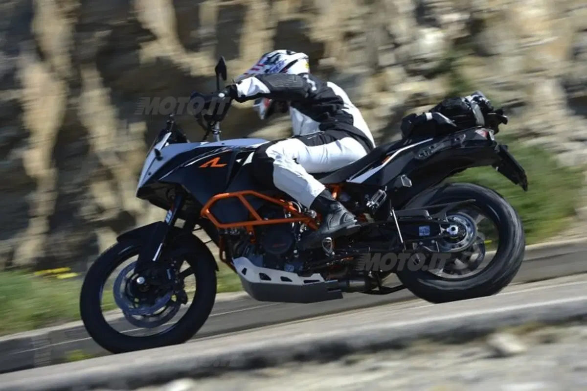 KTM 1190 Adventure R (3)