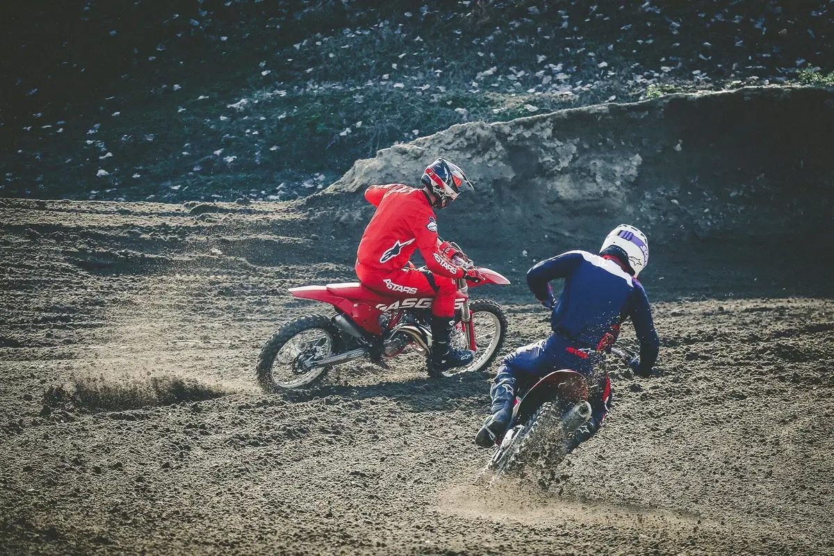 Gasgas Motocross Test: dalla 125 alle 450 sfida totale col cronometro (4)