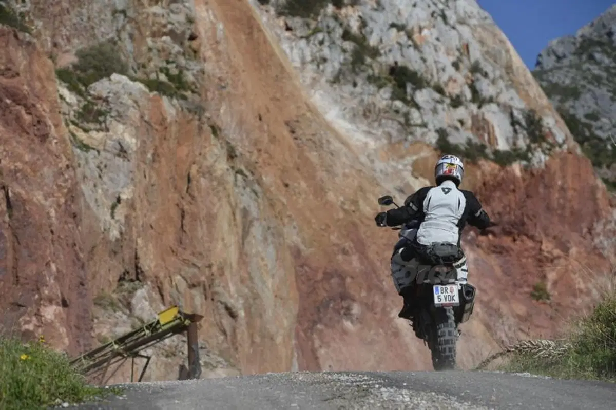 KTM 1190 Adventure R (6)