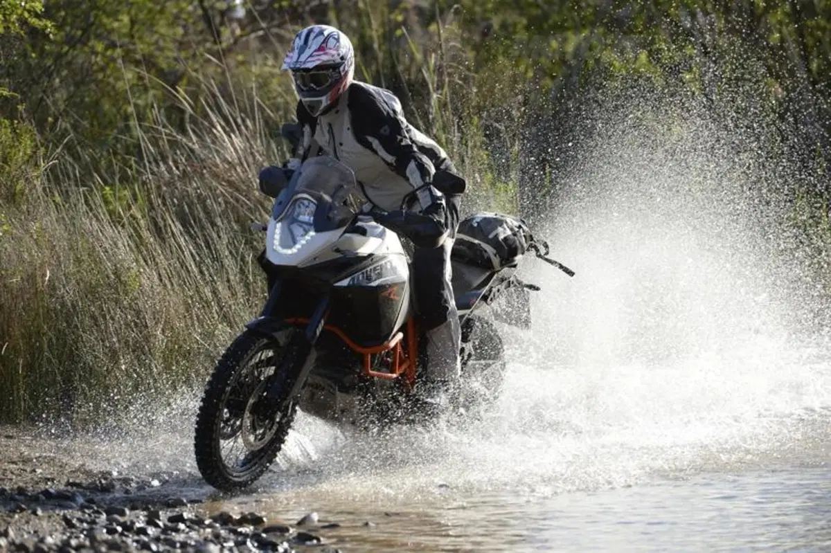 KTM 1190 Adventure R (10)