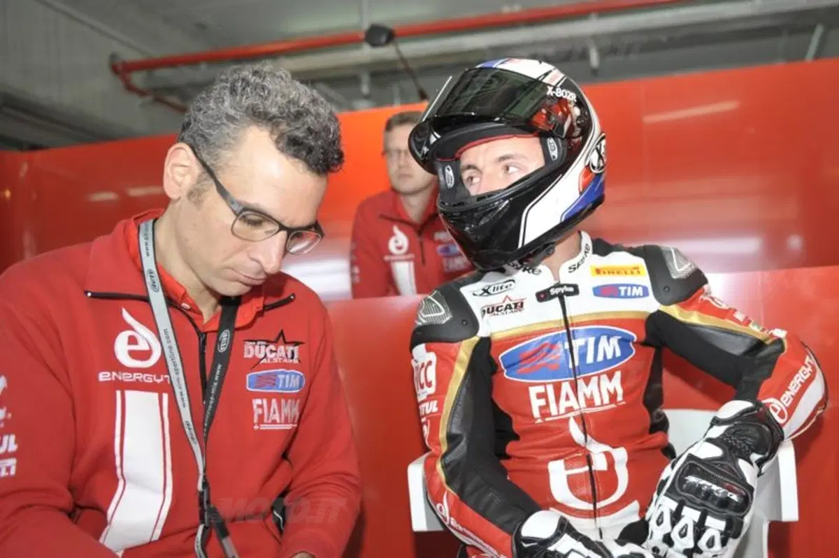 SBK. Test a Jerez per la Panigale di Checa e Badovini