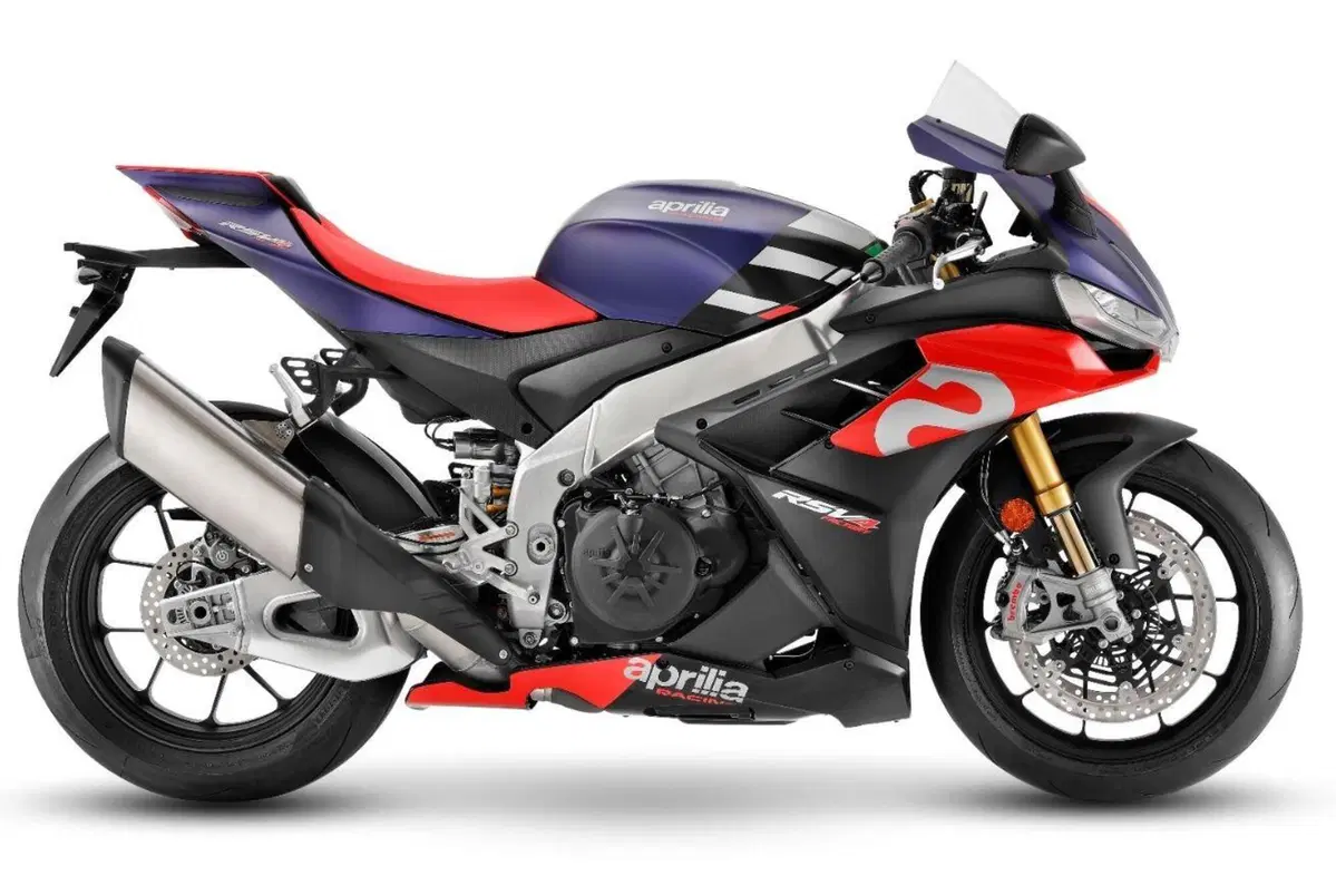 Aprilia RSV4 e RSV4 Factory 2021. Foto, prezzi e disponibilità (4)