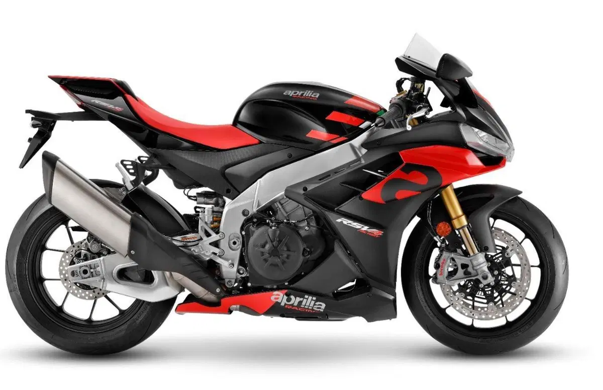 Aprilia RSV4 e RSV4 Factory 2021. Foto, prezzi e disponibilità (7)