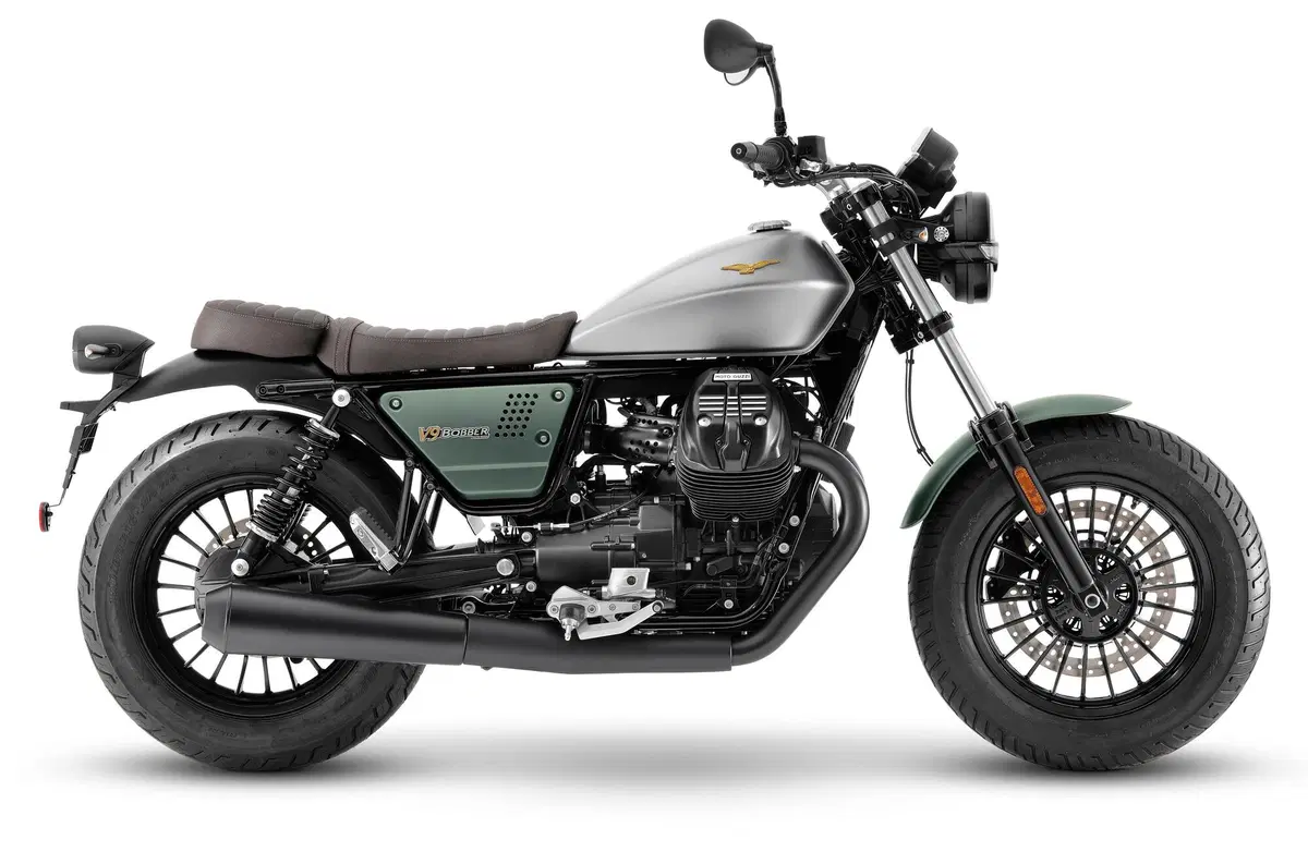 Livrea Centenario per le Moto Guzzi V85TT, V7 e V9 serie speciale (4)