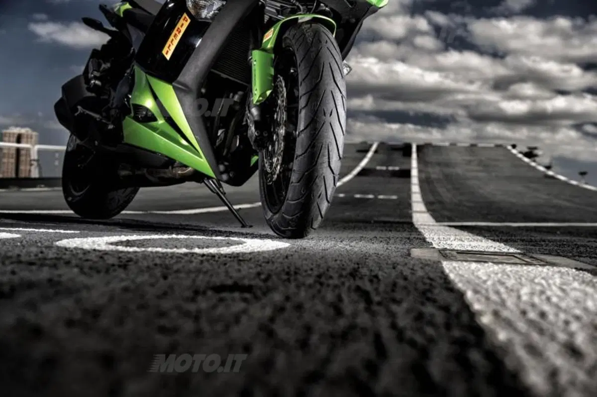 Pirelli Angel GT. Per turismo e per sport (17)