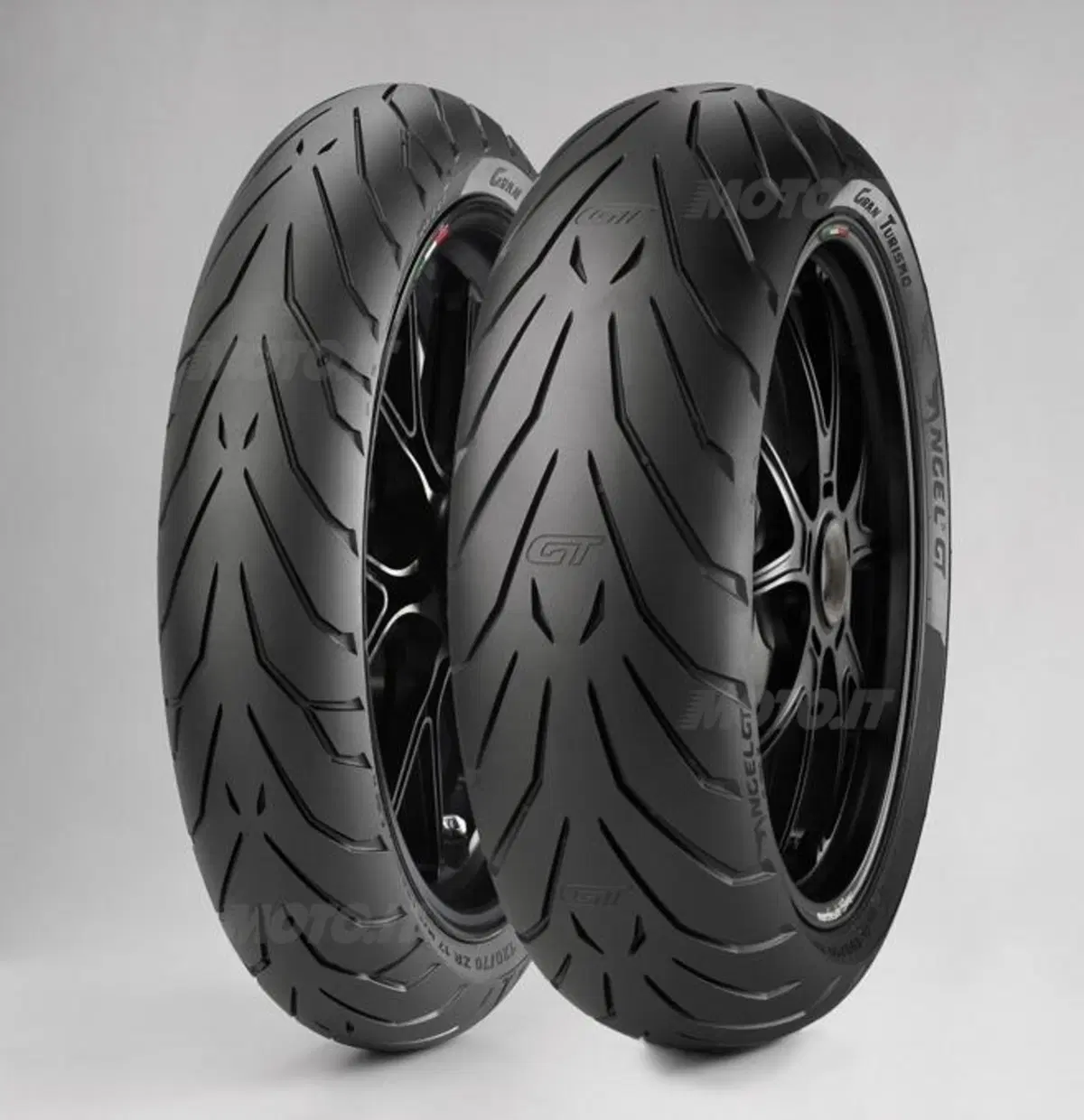 Pirelli Angel GT. Per turismo e per sport (24)