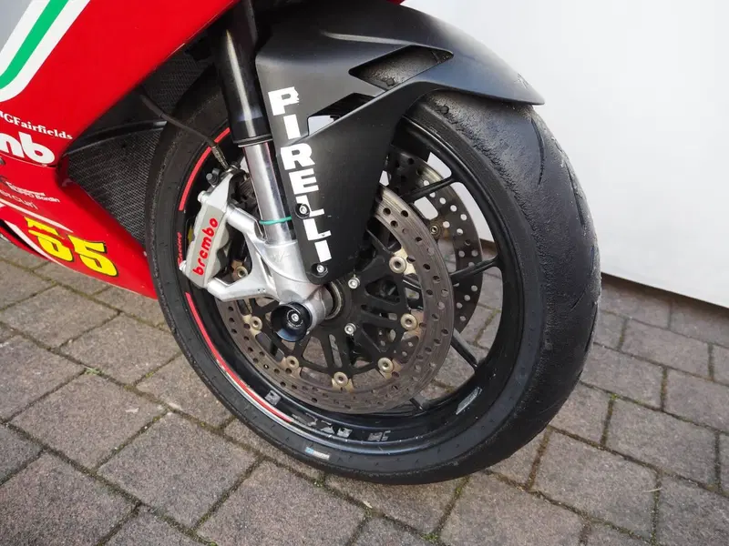 MV Agusta F3 675 (2011 - 15) (5)