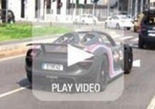 La prova Scooter si trasforma in Spy-Der Porsche 918