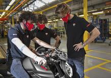 Nuovo Ducati Monster 2021: al via la produzione. Con tre padrini d'eccezione