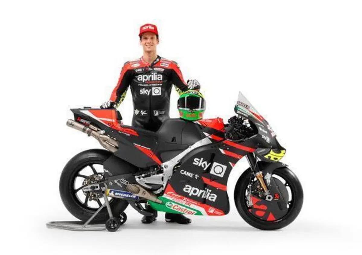 MotoGP. Lorenzo Savadori: "So di avere molto da imparare"