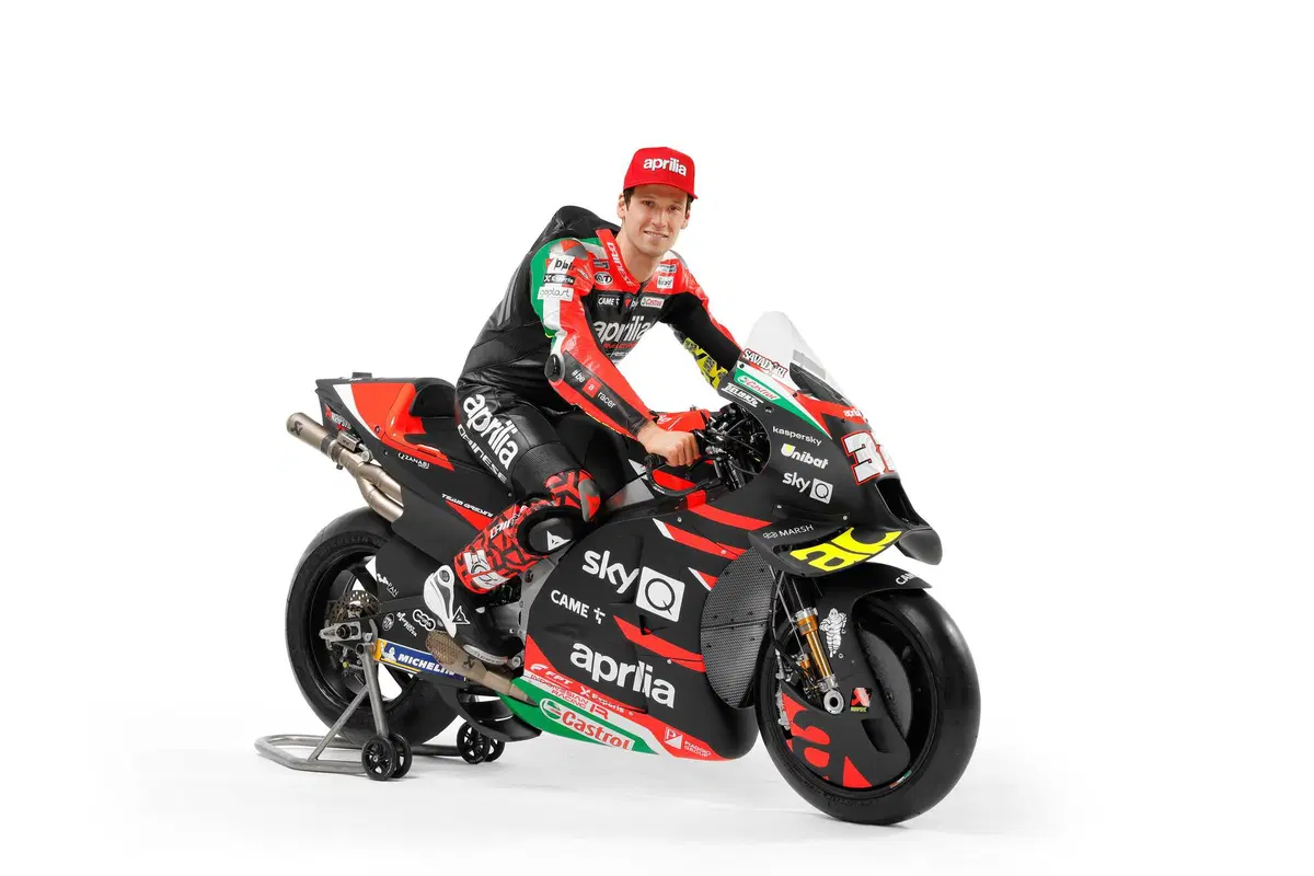 MotoGP, Lorenzo Savadori: "so di avere molto da imparare" (4)