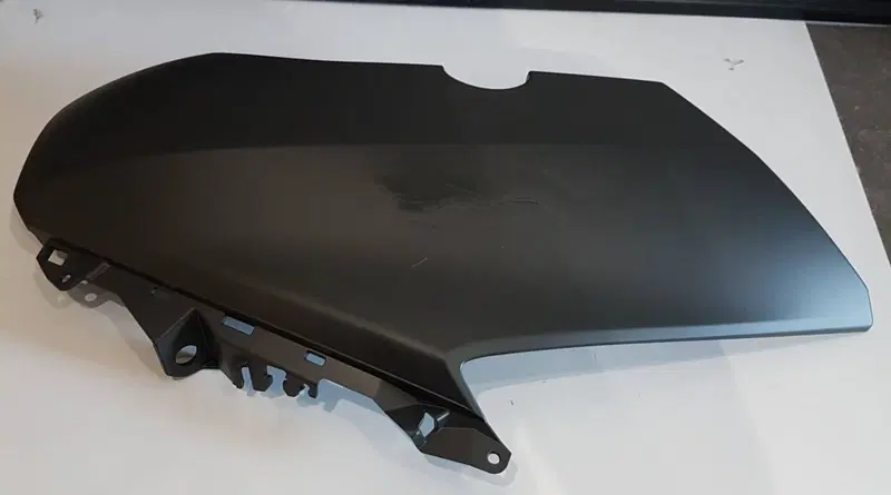 CARENA SCUDO SUPERIORE SINISTRA YAMAHA XMAX